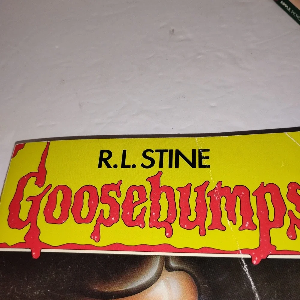 Goosebumps FIRST PRINT Night of the Living Dummy  R.L. Stine‎